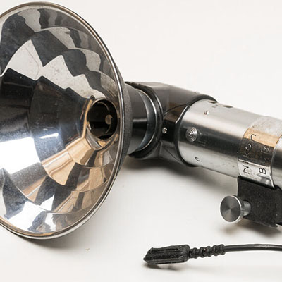 S06/1902” NICCA FLASH UNIT◆ニッカ カメラ ウエスト シャッター など 部品 パーツ 元箱